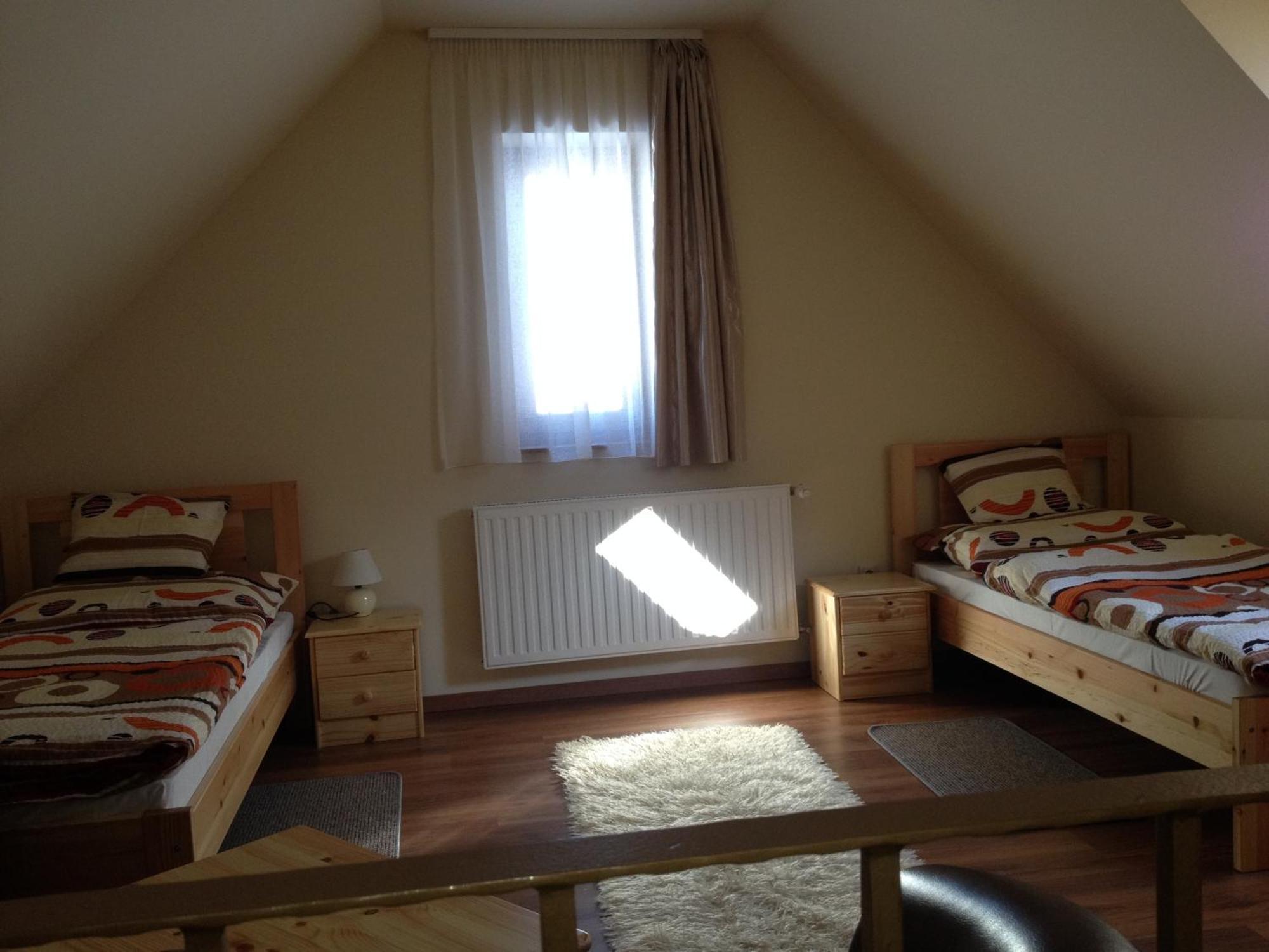 Premium Vendeghaz Hotel Zalaszentmihaly Room photo